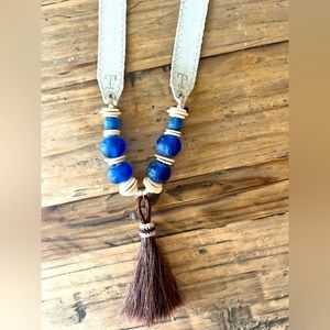 Twine and Twig Style horsehair necklace